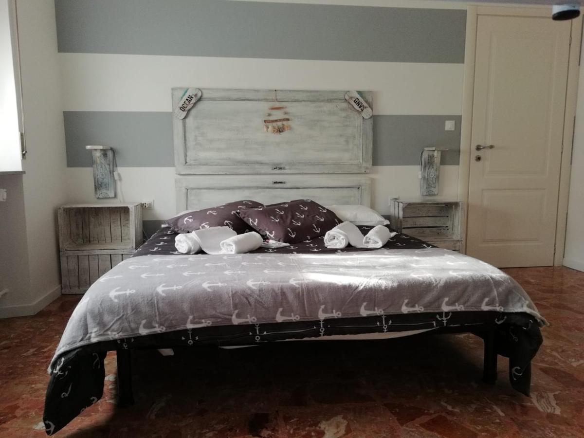 Good Morning Shopping Bed & Breakfast Serravalle Scrivia Bagian luar foto
